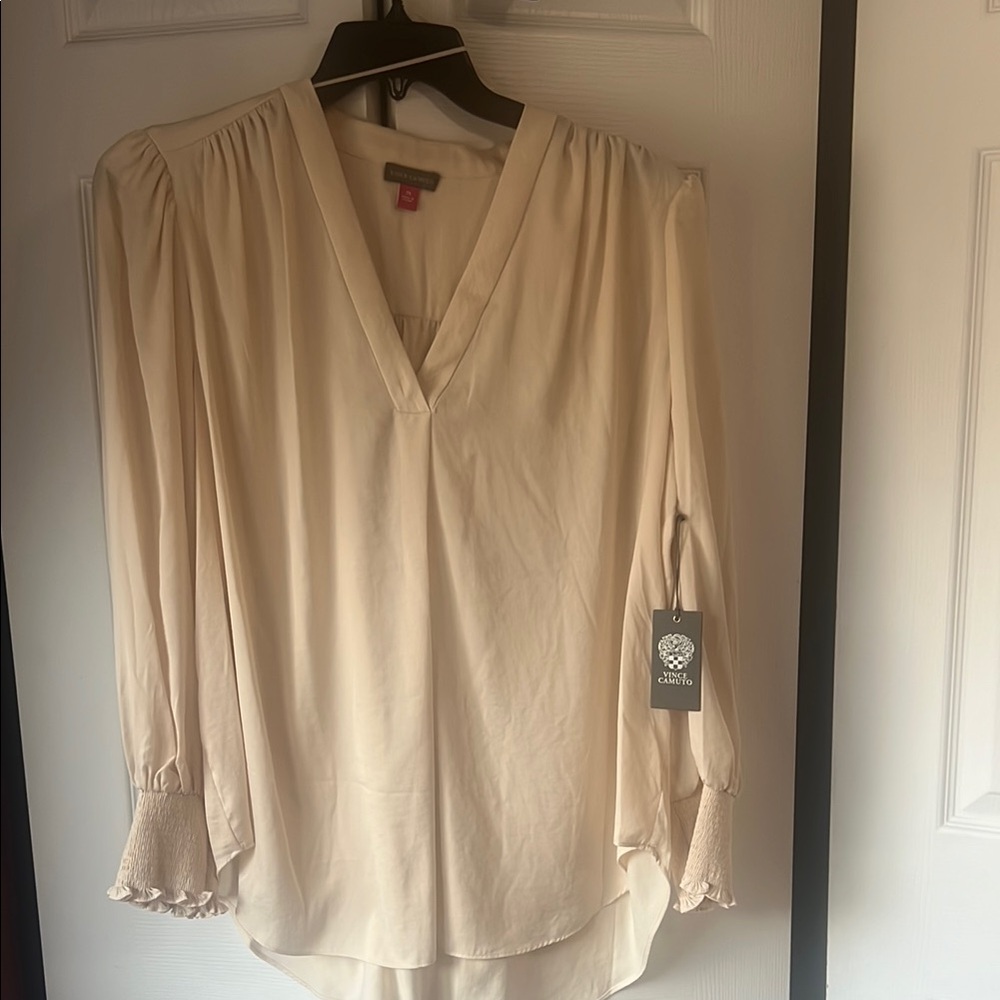 Vince Camuto Cream V-Neck Blouse with Smocked Cuffs NWT